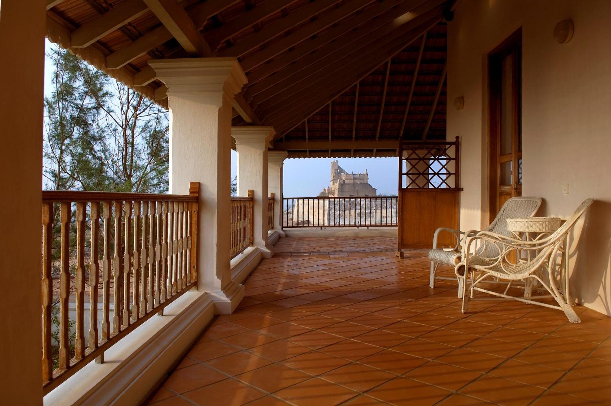 Neemrana'S - Bungalow On The Beach Hotel Tharangambadi Exterior foto
